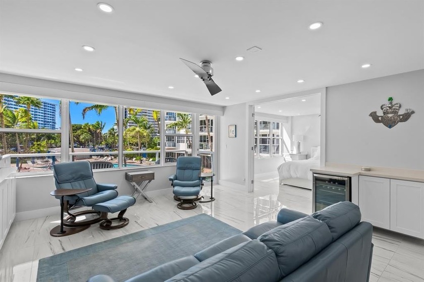 This stunningly remodeled residence boasts a luxurious ambiance - Beach Condo for sale in Fort Lauderdale, Florida on Beachhouse.com