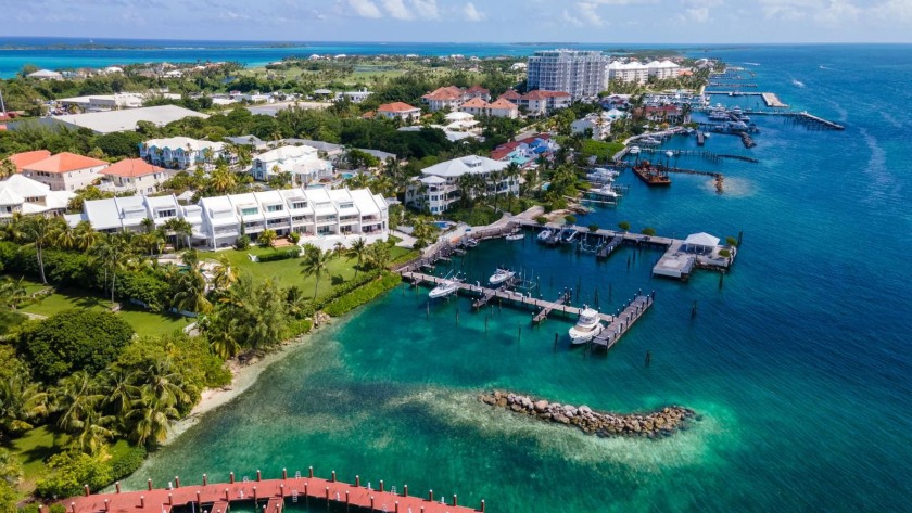 This is the only waterfront townhouse option currently available - Beach Condo for sale in New Providence/Paradise Island,  on Beachhouse.com