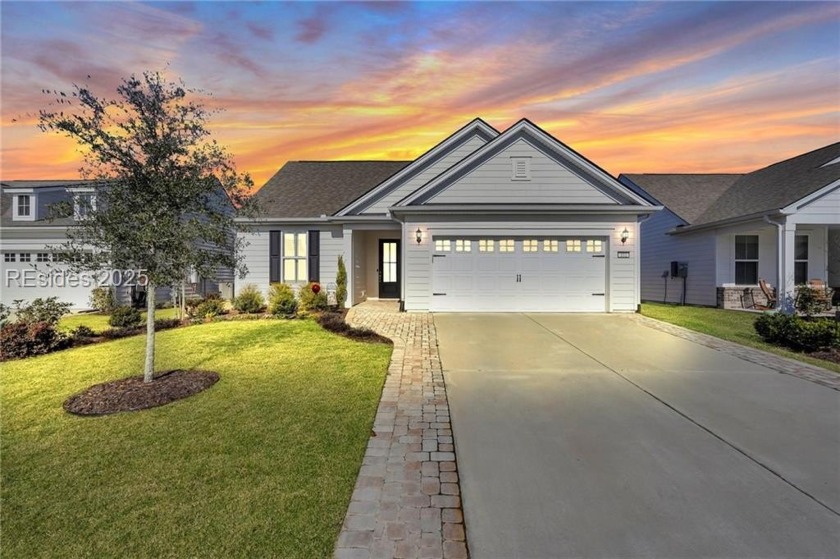 Rare Prosperity model located in Sun City Hilton Head Community - Beach Home for sale in Okatie, South Carolina on Beachhouse.com