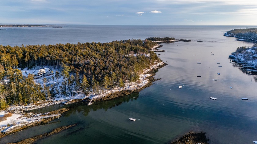 Your boater's paradise, future oyster farm, or coastal sanctuary - Beach Home for sale in Georgetown, Maine on Beachhouse.com
