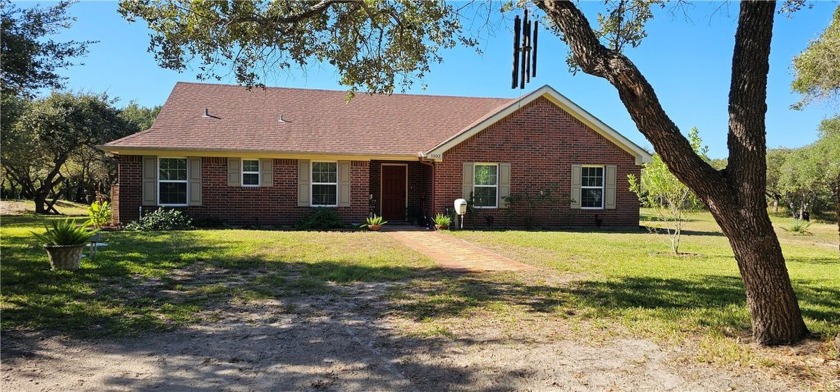 Move in ready! 5 acres in a serene and tranquil area of Aransas - Beach Home for sale in Aransas Pass, Texas on Beachhouse.com