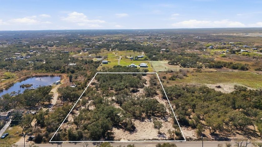 5 Acres of Unrestricted Opportunity in Aransas County  Looking - Beach Lot for sale in Aransas Pass, Texas on Beachhouse.com