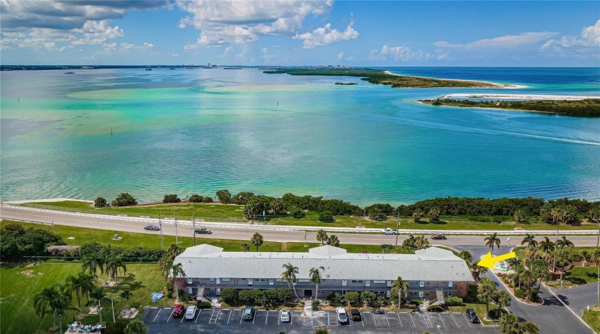 Imagine stepping into your dream coastal retreat. Welcome to - Beach Condo for sale in Dunedin, Florida on Beachhouse.com