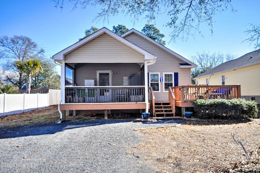 Homes sold FURNISHED! Welcome to this beautifully updated - Beach Home for sale in Oak Island, North Carolina on Beachhouse.com