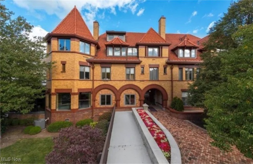 This totally remodeled condominium has Spectacular Views of Lake - Beach Condo for sale in Bay Village, Ohio on Beachhouse.com