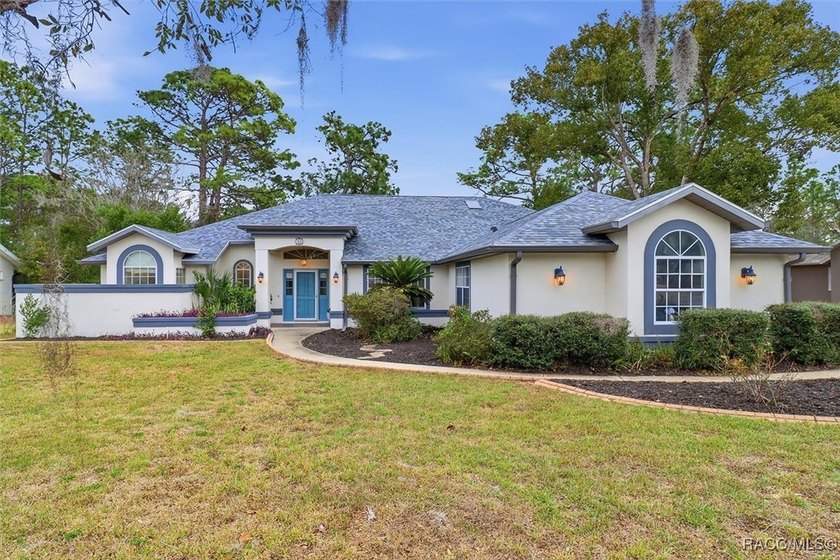 GORGEOUS 4BED/2.5BATH HOME IN SUGARMILL WOODS! Size & Quality - Beach Home for sale in Homosassa, Florida on Beachhouse.com