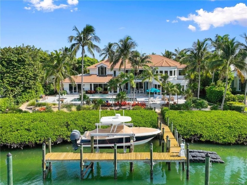 Discover this expansive Waterfront Estate located on a secluded - Beach Home for sale in Stuart, Florida on Beachhouse.com