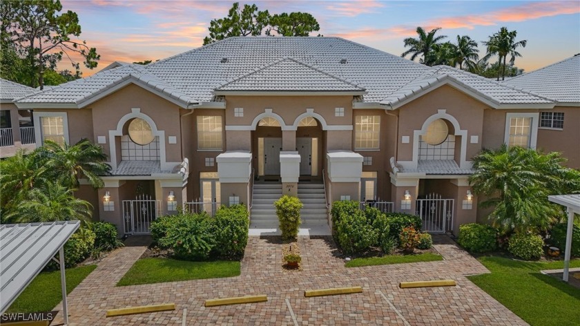 Bring your flip-flops and your creative vision to this charming - Beach Condo for sale in Bonita Springs, Florida on Beachhouse.com