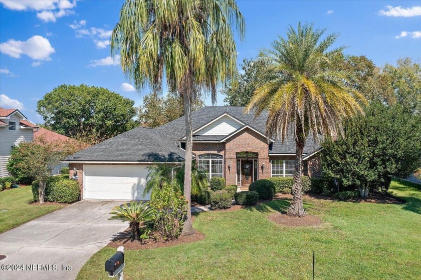 Don't miss out on this beautiful brick home in Eagle Harbor! 4 - Beach Home for sale in Fleming Island, Florida on Beachhouse.com