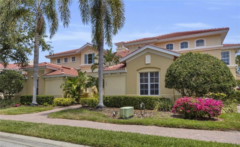 Welcome to 927 River Basin Ct, a stunning residence in the - Beach Condo for sale in Bradenton, Florida on Beachhouse.com