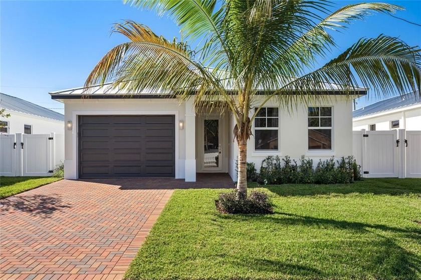 Beautiful new construction home offering 4 bedrooms and 2 baths - Beach Home for sale in Delray Beach, Florida on Beachhouse.com