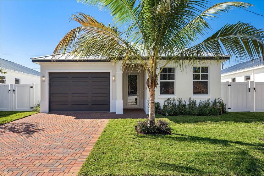 Beautiful new construction home offering 4 bedrooms and 2 baths - Beach Home for sale in Delray Beach, Florida on Beachhouse.com
