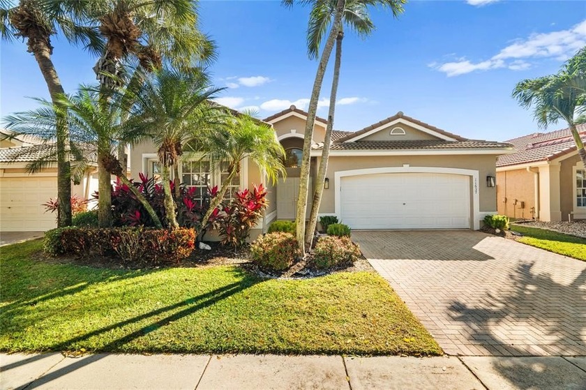 Welcome to resort-style living in the 55+ gated community of - Beach Home for sale in Boynton Beach, Florida on Beachhouse.com