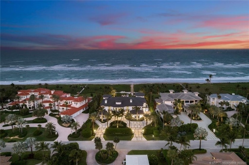 Discover luxury living at Via del Mar, an oceanfront estate in - Beach Home for sale in Stuart, Florida on Beachhouse.com