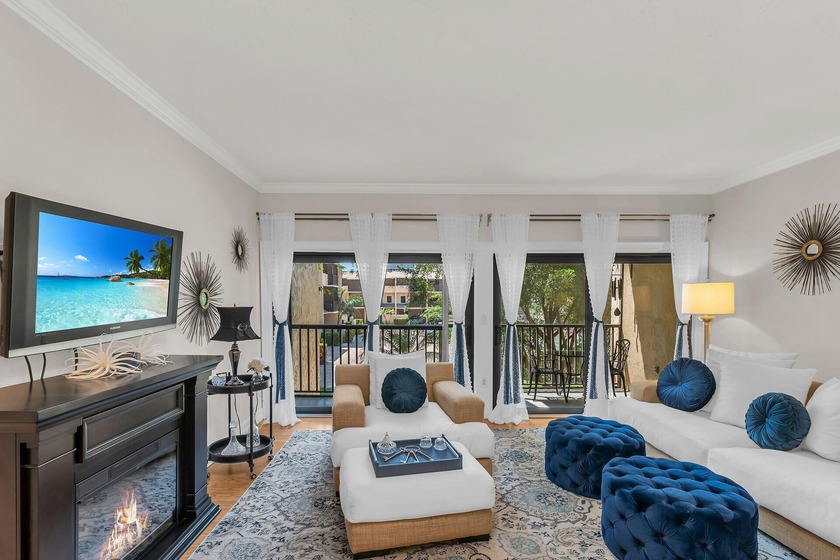 Luxurious 3-Level Townhome Near Marco Island's Crescent Beach - Beach Condo for sale in Marco Island, Florida on Beachhouse.com