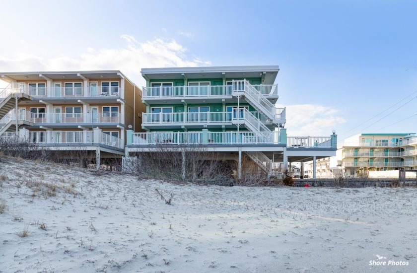 Welcome to the Four Winds! Located BEACHFRONT at the south end - Beach Condo for sale in Wildwood Crest, New Jersey on Beachhouse.com