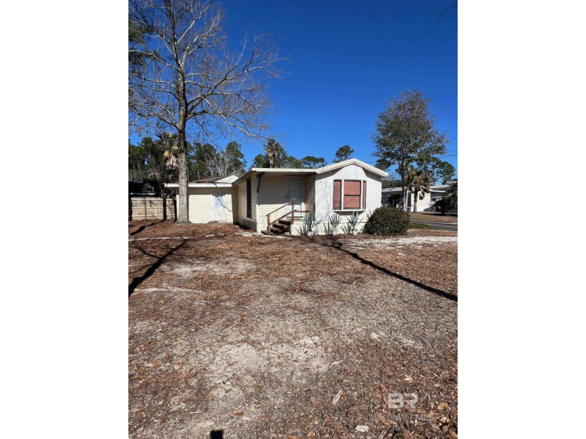 RV Lot and Home. This delightful coastal home offers 2 bedrooms - Beach Home for sale in Lillian, Alabama on Beachhouse.com