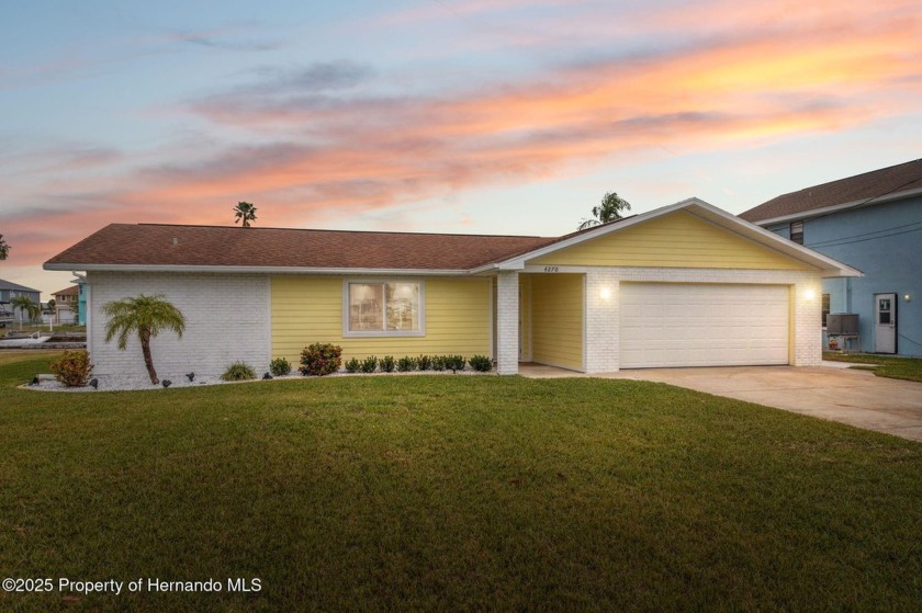 Welcome to your waterfront oasis! This beautiful fully remodeled - Beach Home for sale in Hernando Beach, Florida on Beachhouse.com