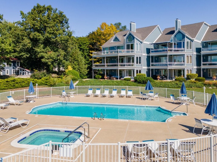 Experience breathtaking views of Lake Michigan from nearly every - Beach Condo for sale in Stevensville, Michigan on Beachhouse.com