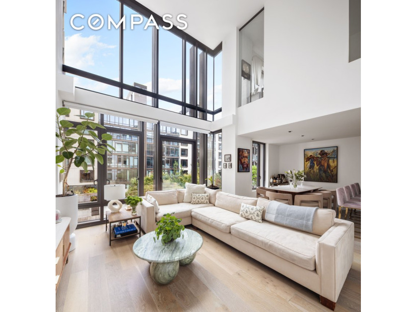 Presenting a stunning 3-bedroom, 3.5-bathroom duplex residence - Beach Condo for sale in Brooklyn, New York on Beachhouse.com