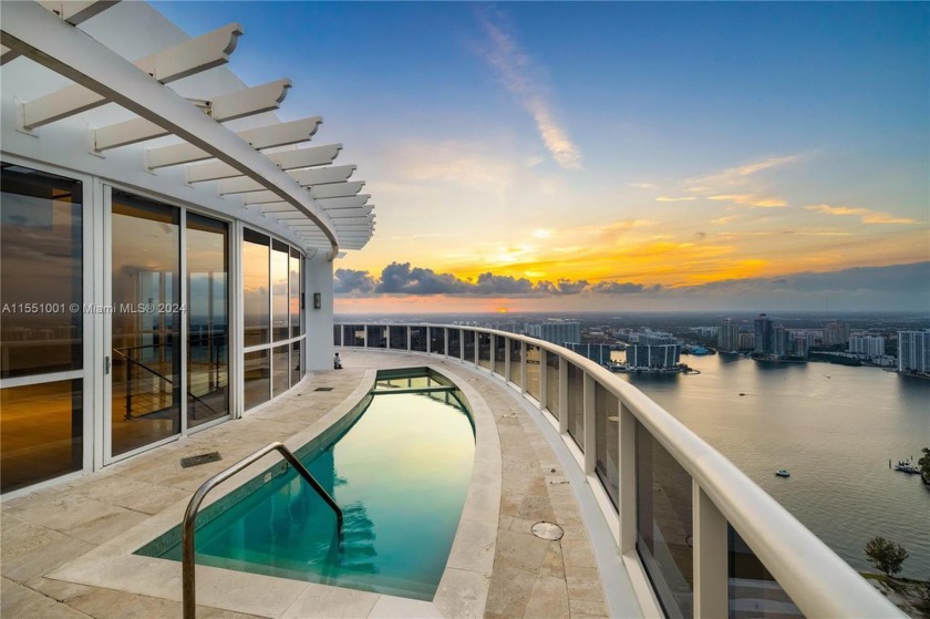Fully remodeled PH on the 55th floor at the iconic Trump Royale - Beach Condo for sale in Sunny Isles Beach, Florida on Beachhouse.com