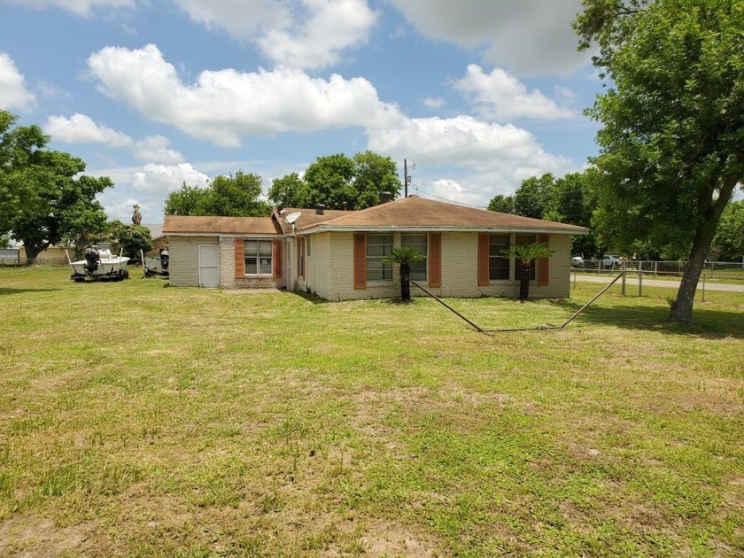 Property Description: Location Location Location. Beatiful home - Beach Home for sale in Aransas Pass, Texas on Beachhouse.com