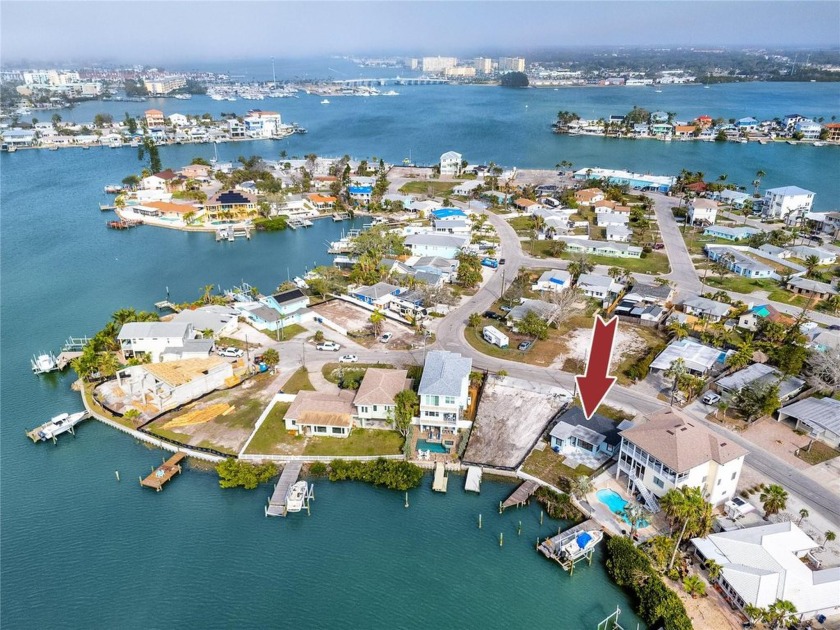 PRICE IMPROVEMENT and a $5000 credit being offered to the buyer - Beach Home for sale in Madeira Beach, Florida on Beachhouse.com