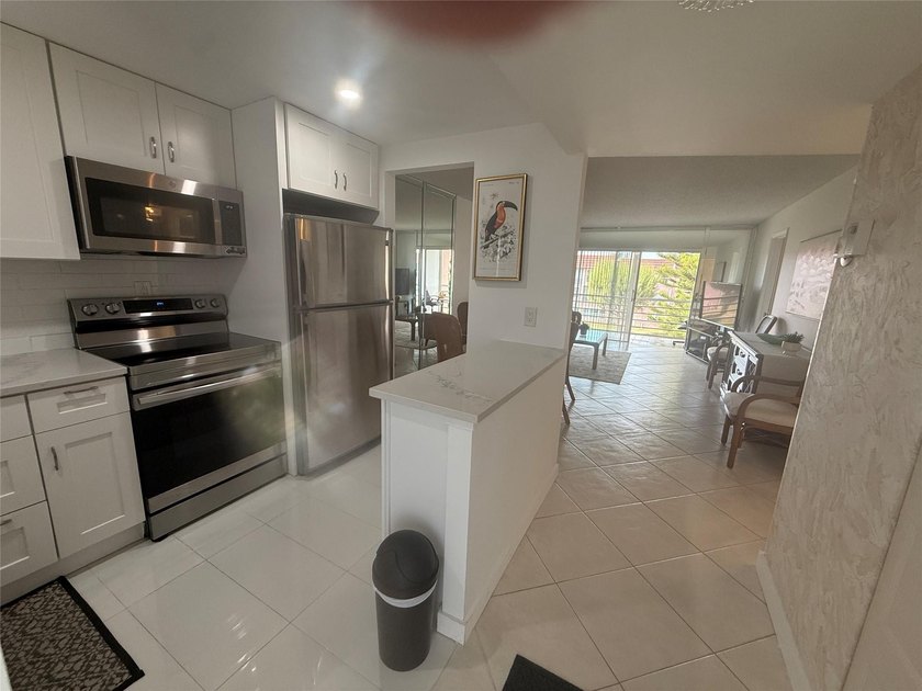 Reduce price for this beautiful condo 2 bedrooms, 2 bathrooms in - Beach Condo for sale in Sunrise, Florida on Beachhouse.com