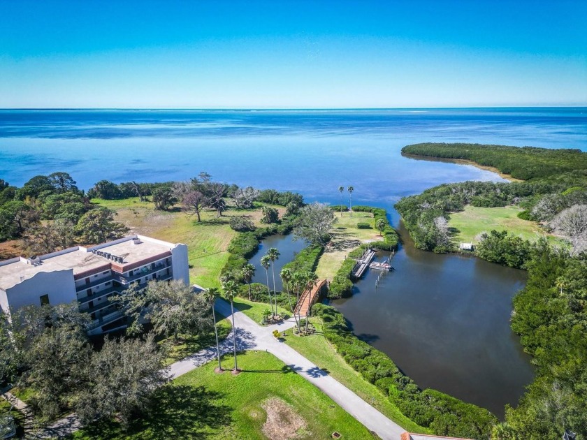 Welcome to coastal living at its finest! This pristine 2 bedroom - Beach Condo for sale in Tarpon Springs, Florida on Beachhouse.com
