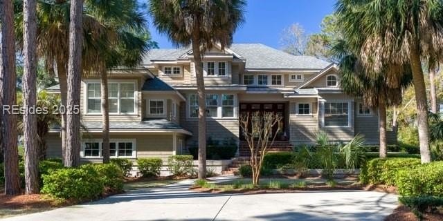 Charming coastal property with expansive salt marsh views - Beach Home for sale in Hilton Head Island, South Carolina on Beachhouse.com