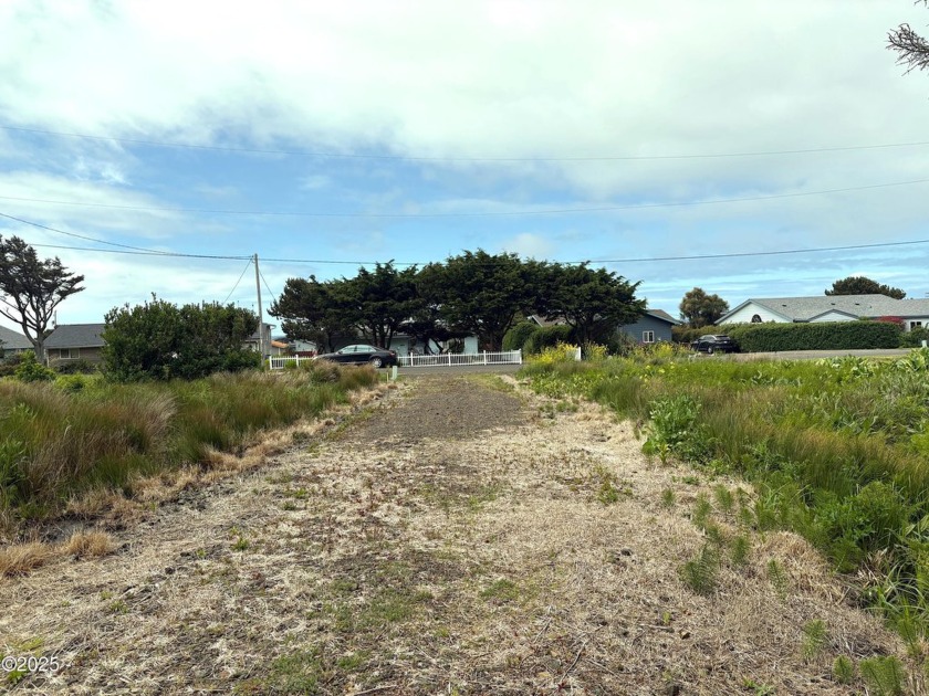 Build your Dream on this Large and Lovely lot!  Close to the 804 - Beach Lot for sale in Yachats, Oregon on Beachhouse.com