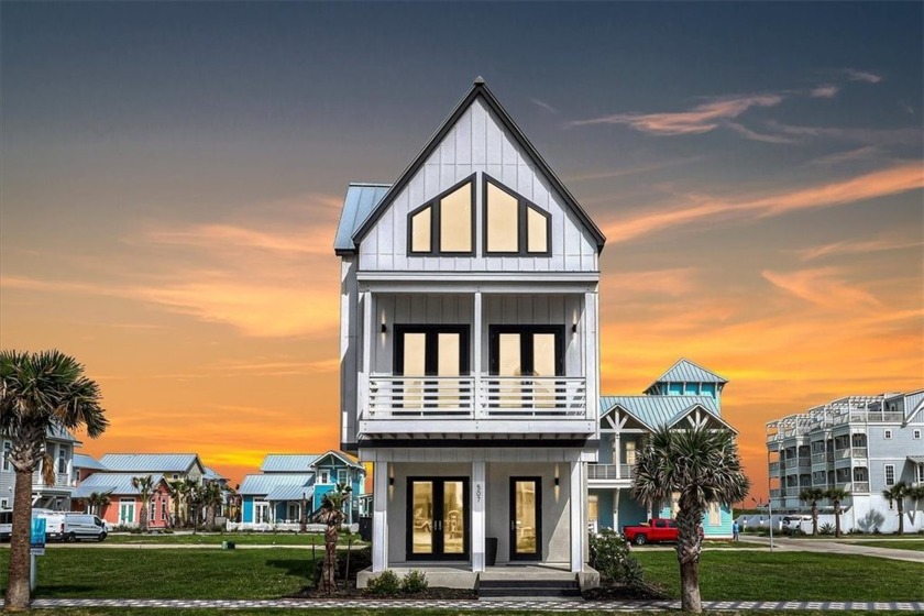 Come check out this Contemporary Beach House. All the bells and - Beach Home for sale in Port Aransas, Texas on Beachhouse.com