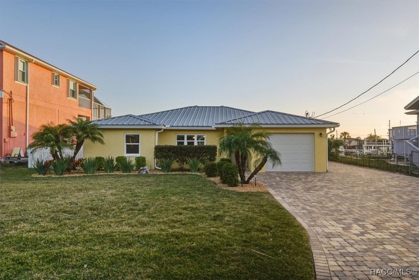 Welcome to 3288 Minnow Creek, Hernando Beach - a true boater's - Beach Home for sale in Hernando Beach, Florida on Beachhouse.com