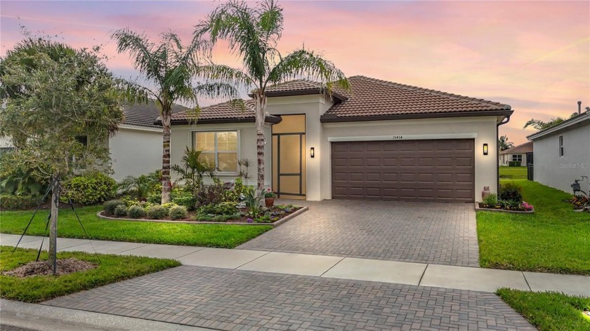 **NEW PRICE ADJUSTMENT!**SELLER OFFERING $10,000 TOWARDS BUYER'S - Beach Home for sale in Wimauma, Florida on Beachhouse.com