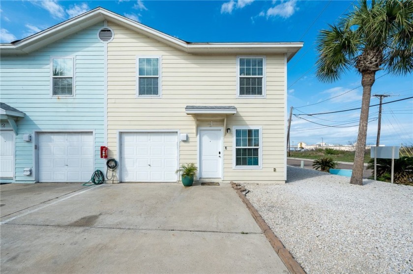 This four bedroom, three bathroom end unit at Gulfside Condos is - Beach Condo for sale in Port Aransas, Texas on Beachhouse.com