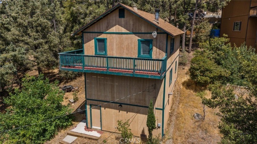 Experience the charm of Pine Mountain Club with this stunning - Beach Home for sale in Pine Mountain Club, California on Beachhouse.com