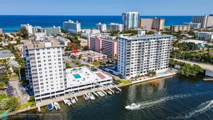 Back on the market now that community has a brand-new roof & the - Beach Condo for sale in Pompano Beach, Florida on Beachhouse.com