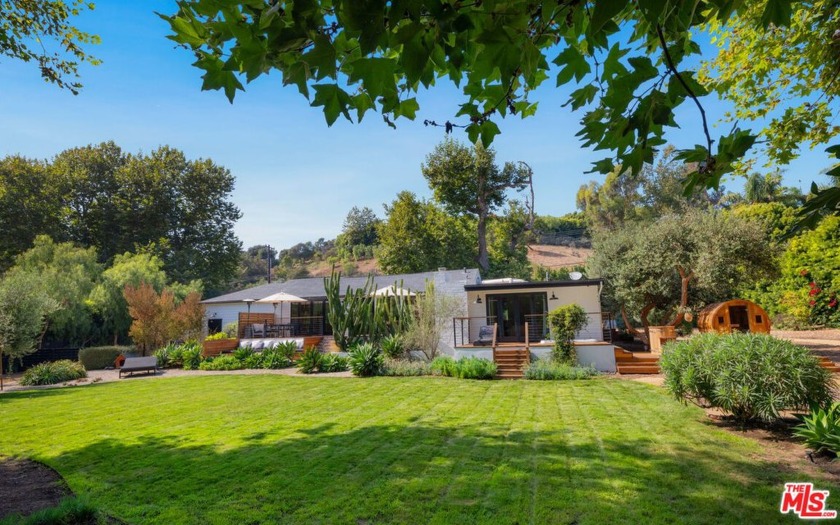 Welcome to this stunning estate, where luxury meets coastal - Beach Home for sale in Malibu, California on Beachhouse.com