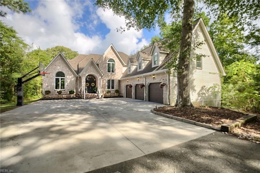 Waterfront! Private pier, dock, boat lift! This gorgeous home is - Beach Home for sale in Carrollton, Virginia on Beachhouse.com