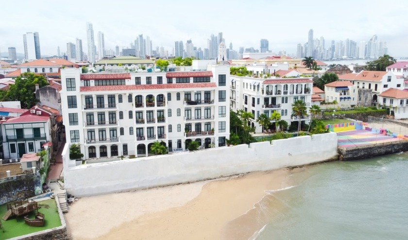 Experience Luxury and History at Santa Familia: Luxury Apartment - Beach Home for sale in Panamá,  on Beachhouse.com