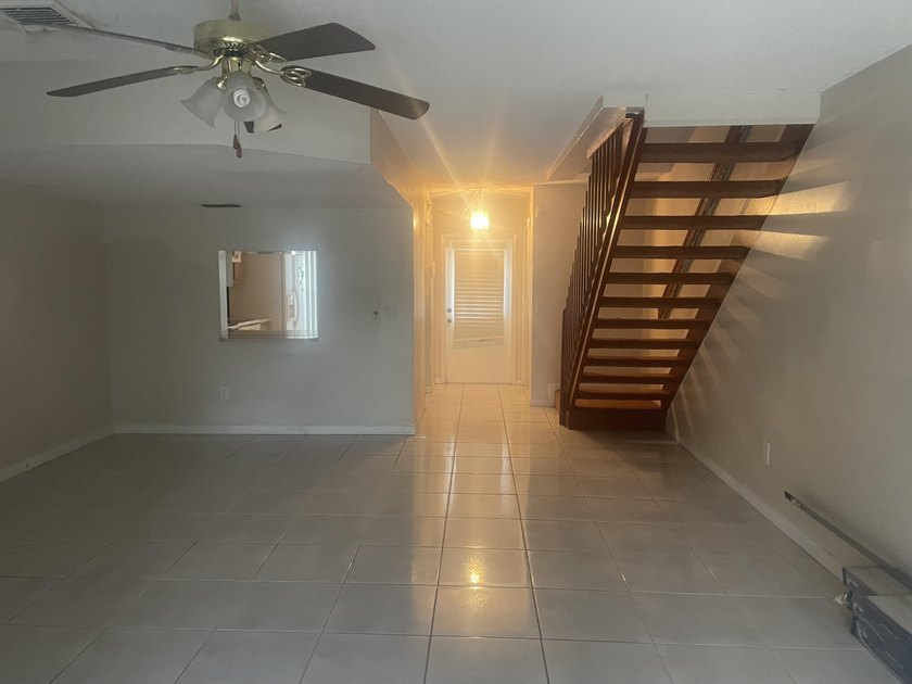 Seller is offering $5,000 credit!!!! 3-bedroom, 2.5-bath - Beach Townhome/Townhouse for sale in West Palm Beach, Florida on Beachhouse.com
