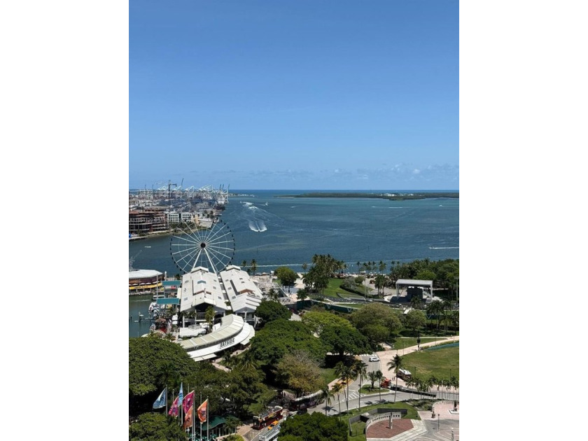 Welcome to your private urban retreat in The Elser, one of - Beach Commercial for sale in Miami, Florida on Beachhouse.com