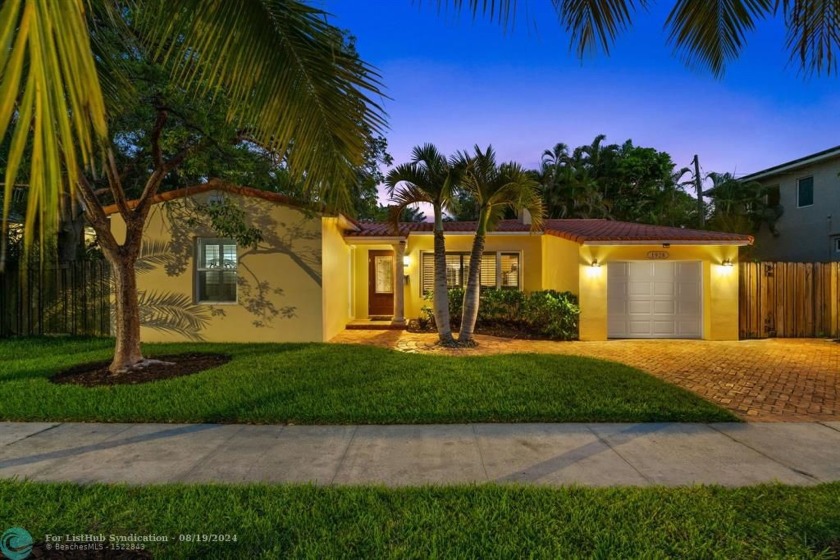 A Very Charming Single-Family Home, Corner Lot Located in the - Beach Home for sale in Fort Lauderdale, Florida on Beachhouse.com