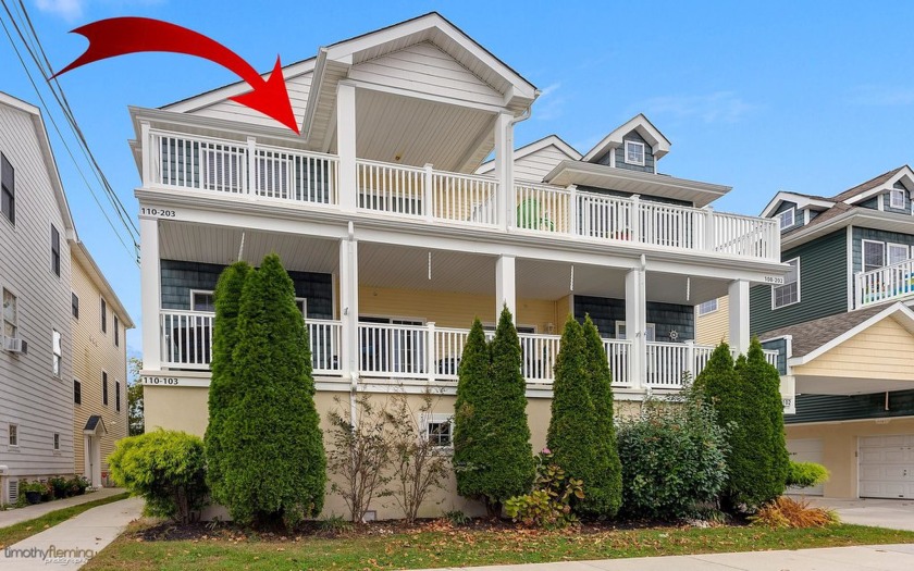 This is the one you have been waiting for: 3 bedroom, 2 bath - Beach Condo for sale in Wildwood, New Jersey on Beachhouse.com