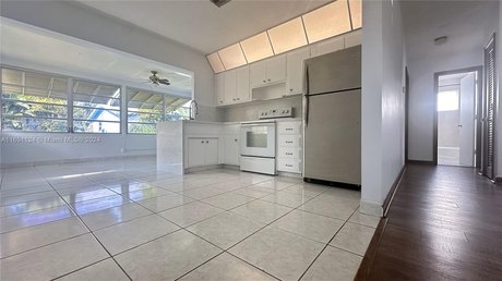 A charming single family home located in the peaceful serene - Beach Home for sale in Tamarac, Florida on Beachhouse.com