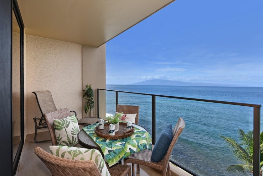 Mahana 705 · MA 705 Updated 1BD OceanFront wAC - Beach Vacation Rentals in Lahaina, HI on Beachhouse.com