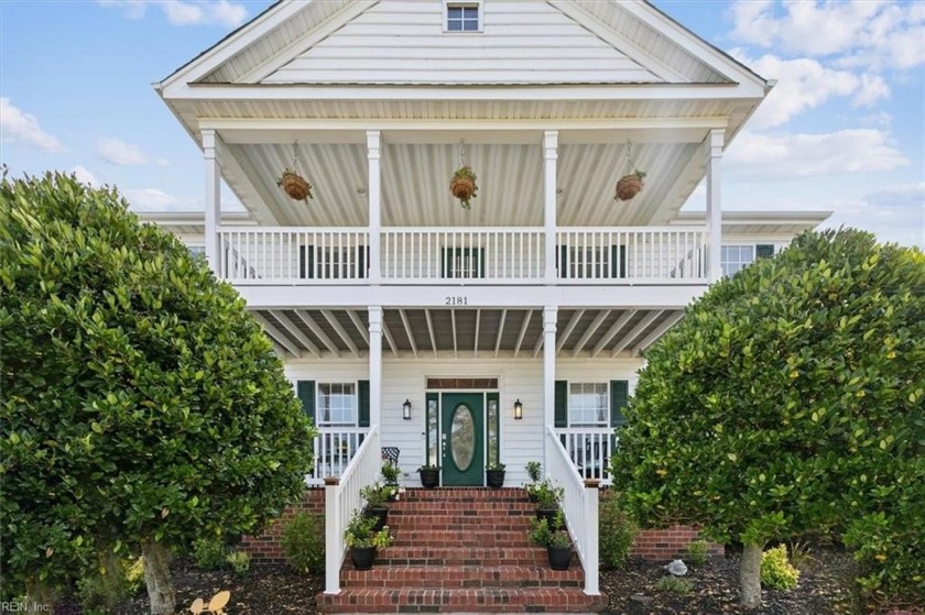 Beautifully maintained 4 bedroom traditional home in - Beach Home for sale in Virginia Beach, Virginia on Beachhouse.com