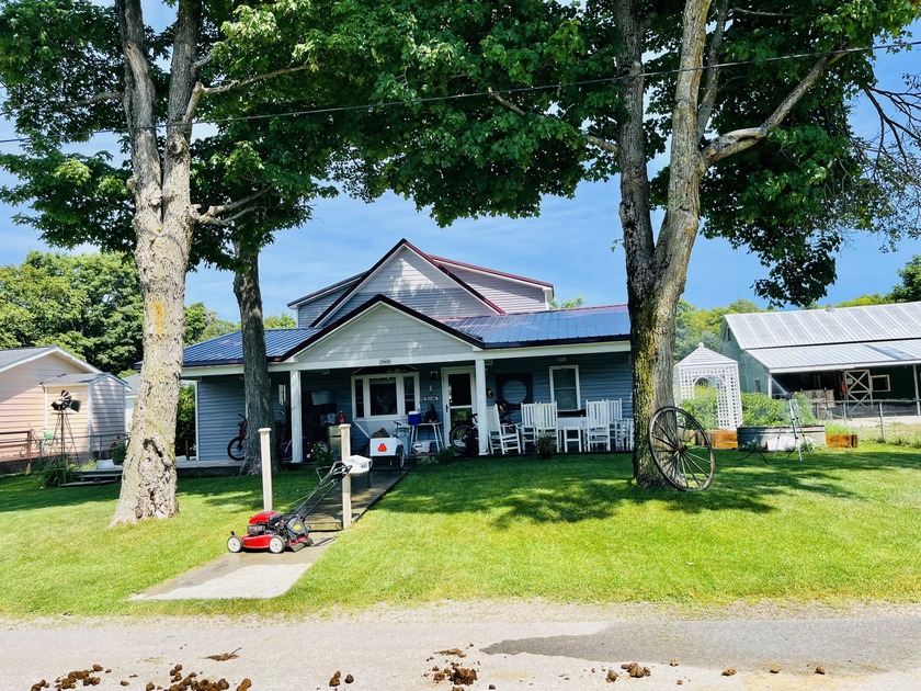 This beautiful 3 bedroom home was completely remodeled and had a - Beach Home for sale in Mackinac Island, Michigan on Beachhouse.com