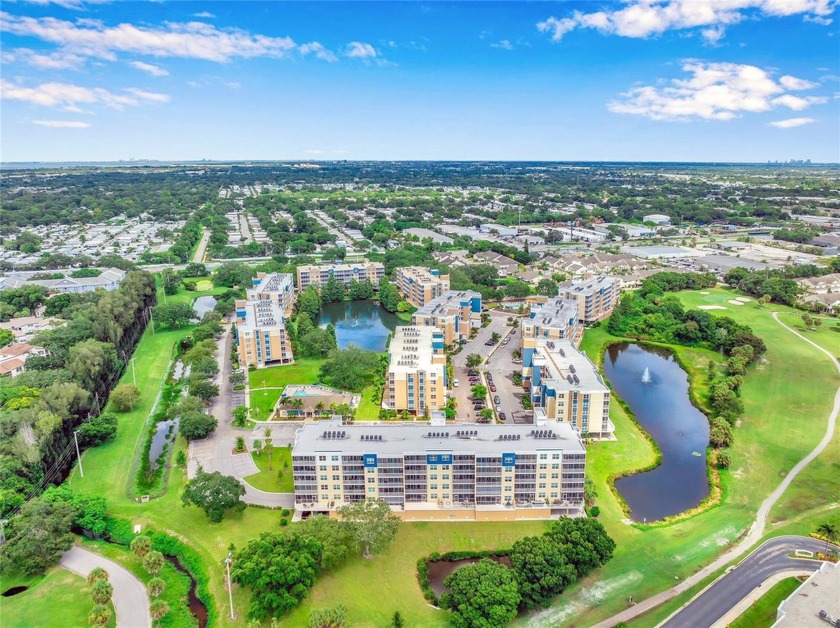 This exquisite 2 bed, 2 bath condominium exemplifies luxury - Beach Condo for sale in Largo, Florida on Beachhouse.com