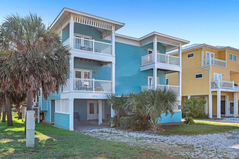 OPTIMAL location! Two blocks from the beach - steps to the - Beach Home for sale in Gulf Shores, Alabama on Beachhouse.com